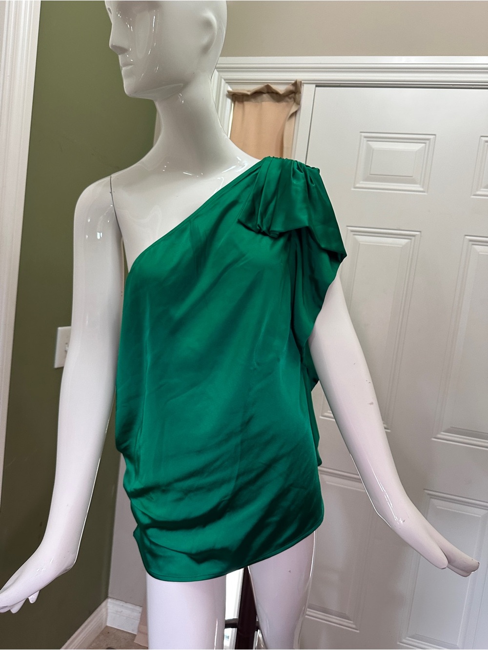 Express One-Shoulder Emerald Green Satin Blouse